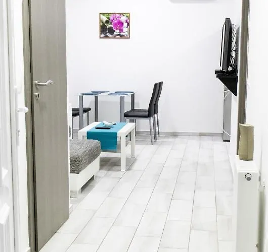 Apartament Trika *